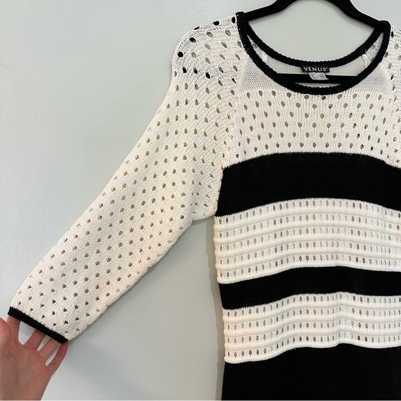 VENUS Black and White Sheath Dress 3/4 Sleeve Crew Neck Size Medium Knit - Picture 2 of 11